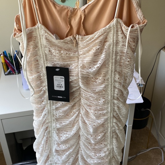 White & Tan Dress - Picture 3 of 4